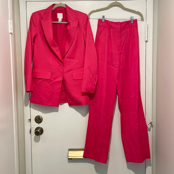 H&M Jackets & Blazers - H&M Pink Suit